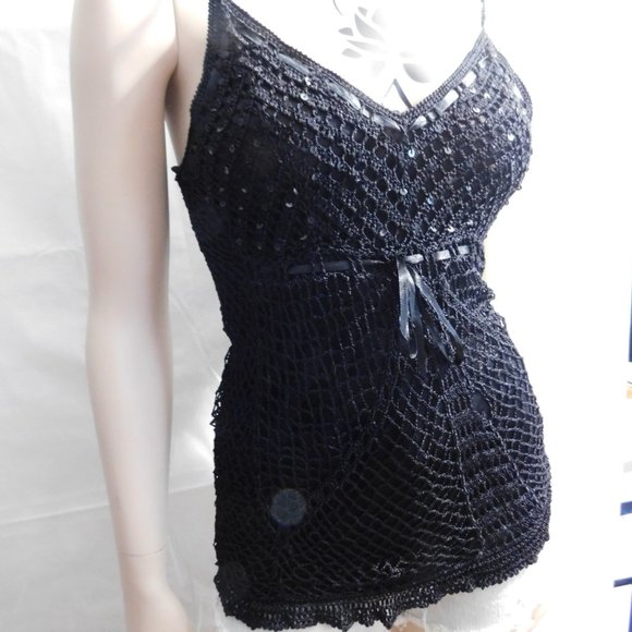 cuty nice top medium - Picture 2 of 5